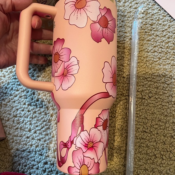 Barbie x Stanley 40oz Quencher Peaches N Cream Limited NEW Box Damage - Picture 12 of 16